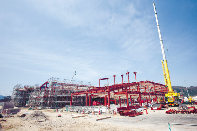 障害者支援施設（鶴峰園・慈丘園）